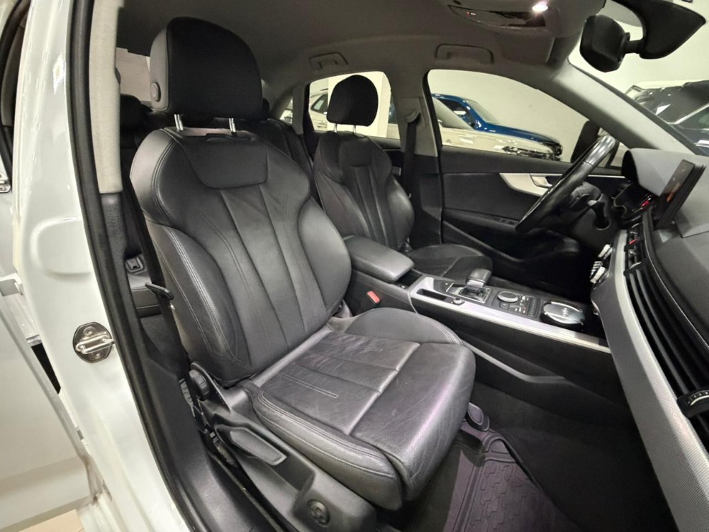 Audi A4 4P 2,0 Tfsi 190CV 40 — foto 11